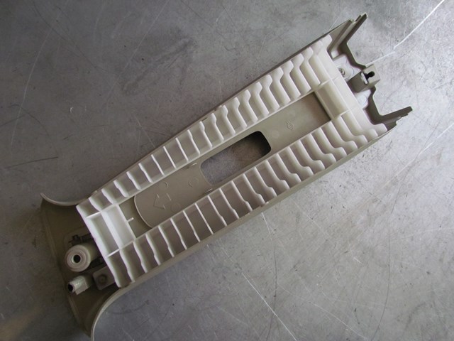 2004 Infiniti G35 Sedan AT RH Passenger Upper B Pillar Trim 76913 AL500