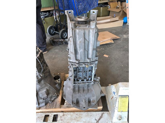 2007 BMW M6 Transmission Case Getrag 2470020590