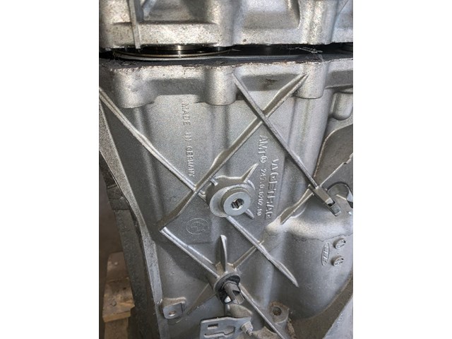 2007 BMW M6 Transmission Case Getrag 2470020590