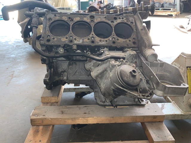 2004 Audi A8 4.2L V8 Short Block Engine (FOR PARTS)