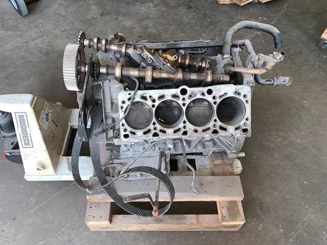 2004 Audi A8 4.2L V8 Short Block Engine (FOR PARTS)
