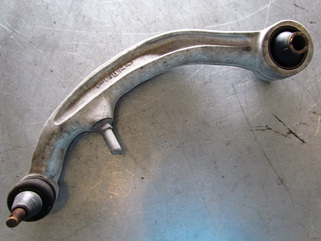 2003 Infiniti G35 Sedan AT Front RH Passenger Lower Control Compression Arm