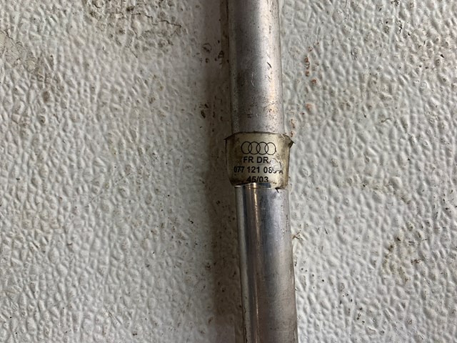 2004-2006 Audi A8 4.2L Cylinder Head Coolant Pipe/Tube OEM 077121083A