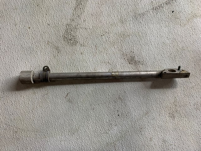 2004-2006 Audi A8 4.2L Cylinder Head Coolant Pipe/Tube OEM 077121083A