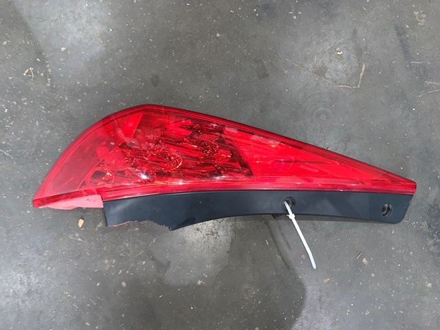 2006-2008 Nissan 350z LH Driver Tail Light LED OEM (SEE DESCRIPTION)