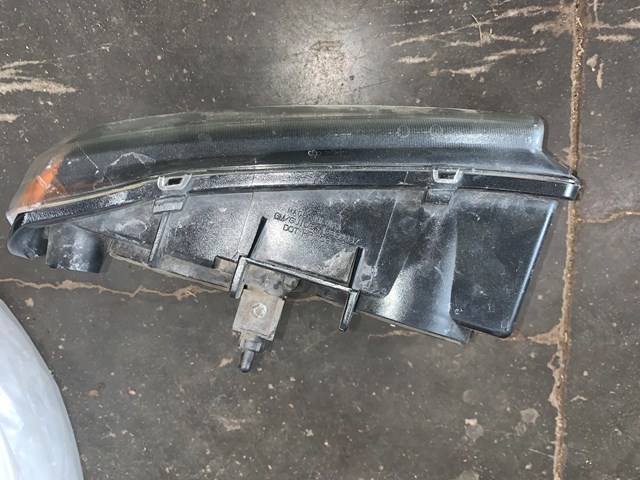 2003-2007 Chevy Silverado 1500 2500 3500 Driver LH Headlight OEM 16530937