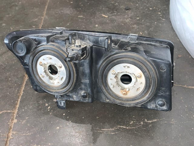 2003-2007 Chevy Silverado 1500 2500 3500 Driver LH Headlight OEM 16530937