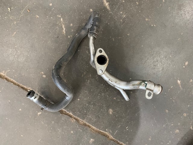 2004-2007 Audi A8L A8 Quattro 4.2L Crankcase Vent Tube Pipe Hose OEM 077103211B