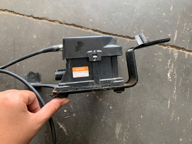 2001 Acura CL Cruise Control Actuator Module OEM MX100300-1220