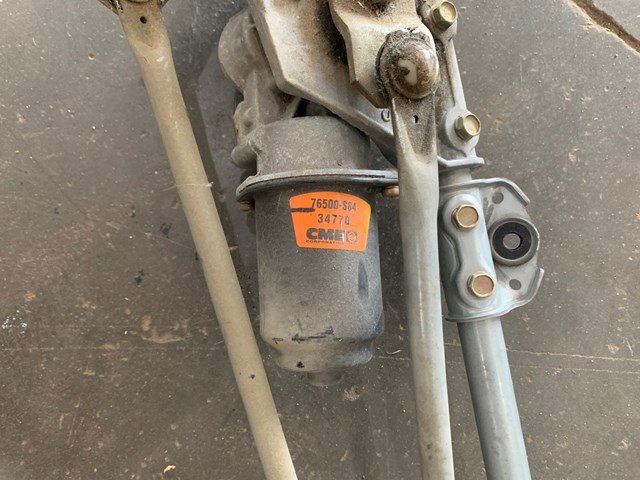2001 Acura CL Windshield Wiper Linkage Motor OEM 76500-S84 34770
