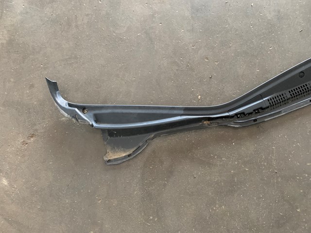 2001 Acura CL Wiper Cowl Vent Trim OEM 74200-S0K-A000