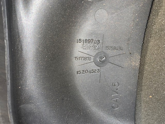 2000-2005 Chevy Silverado 1500 Interior Trim Panel OEM 15204523