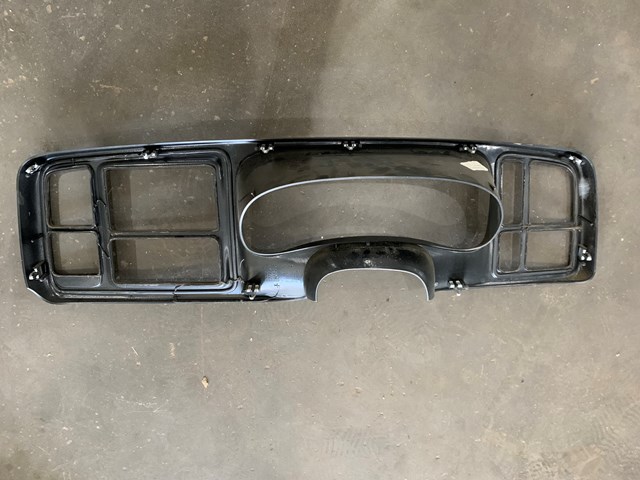 2003-2007 Chevy Silverado 1500 Dash Trim Bezel OEM 15178706
