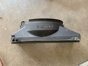 2005 Chevy Silverado 1500 Upper Cooling Fan Shroud OEM 15088327