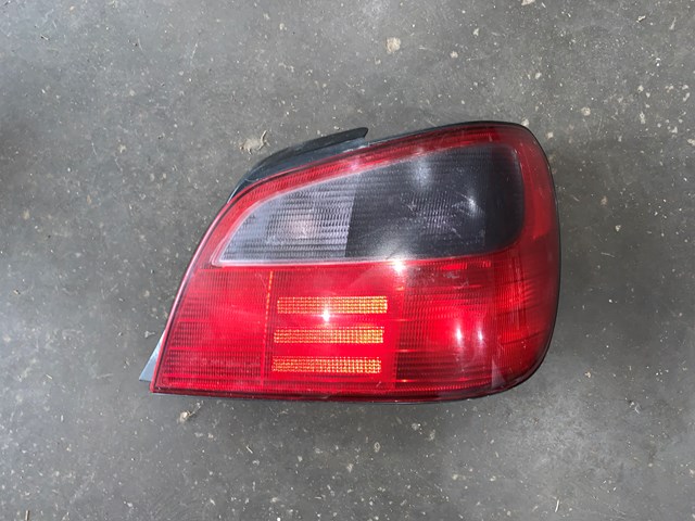 2002-2003 Subaru Impreza WRX RH Passenger Tail Light KOITO 220-20718