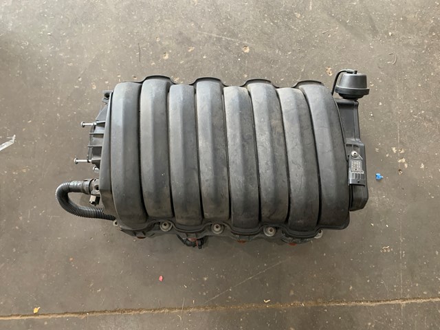 2010-2013 Porsche Panamera 4.8L Engine Air Intake Manifold W/O Turbo