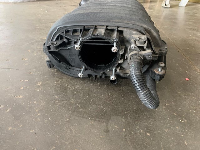 2010-2013 Porsche Panamera 4.8L Engine Air Intake Manifold W/O Turbo