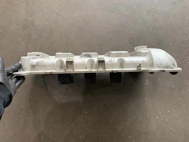 2010-2016 Porsche Panamera 4.8L LH Driver Engine Valve / Cylinder Head Cover