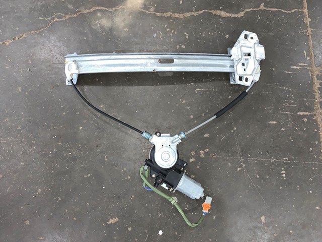2001 Acura CL Front RH Passenger Power Window Motor Regulator OEM