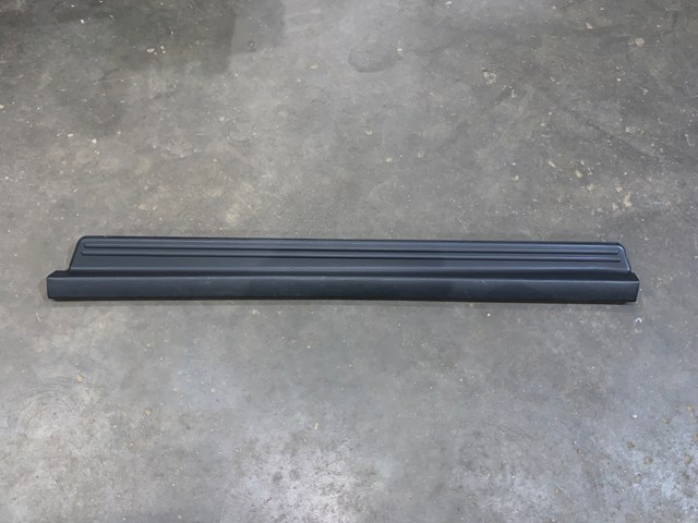 2000 Honda Prelude RH Passenger Door Sill Scuff Plate OEM 84201-S30-0000