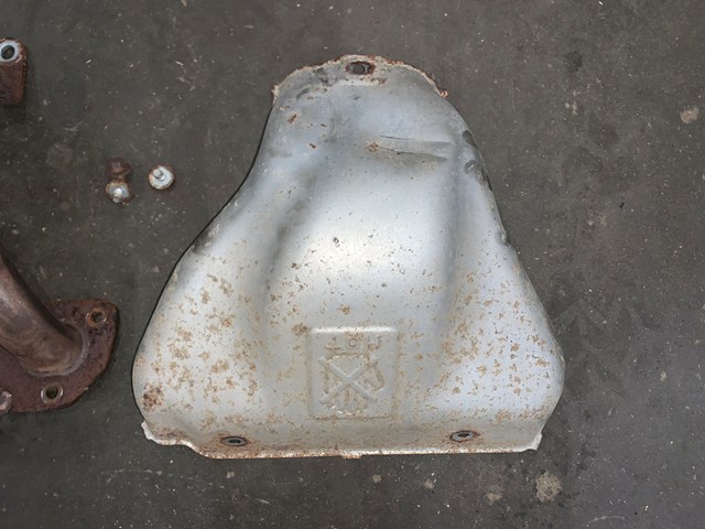 2000 Honda Prelude H22A4 Exhaust Manifold Header W/ Heat Shield OEM