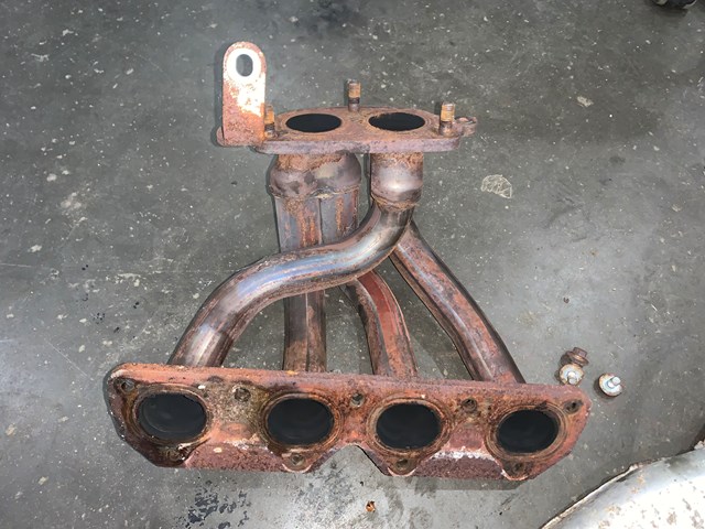 2000 Honda Prelude H22A4 Exhaust Manifold Header W/ Heat Shield OEM