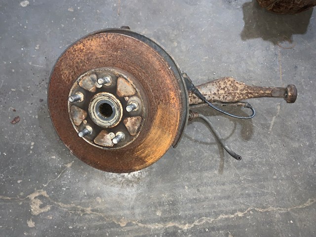 2000 Honda Prelude Front LH Driver Spindle Hub W/ Wheel Speed Sensor OEM