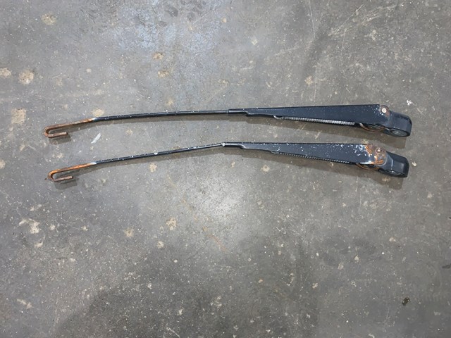 1987 BMW 325is E30 Coupe LH RH Windshield Wiper Arms PAIR OEM