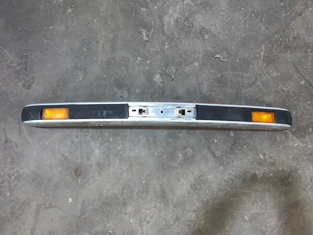 1987 BMW 325is E30 Coupe Front Bumper Support Reinforcement OEM