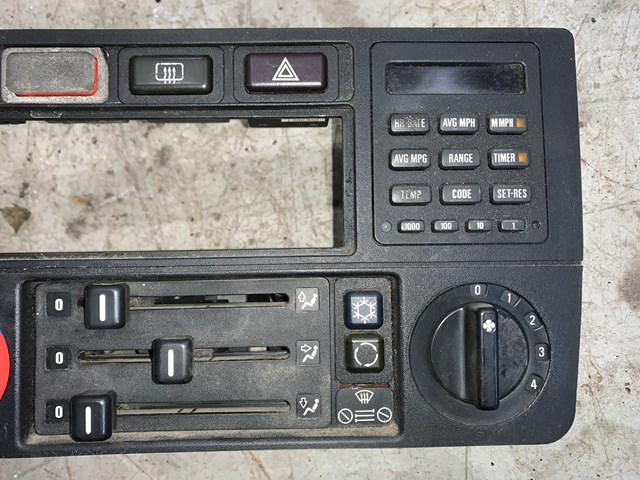 1987 BMW 325is E30 Coupe Dash Bezel Climate Control Radio Trim Bezel w/ Knobs an