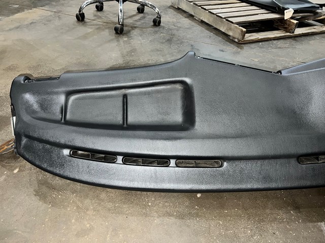 1987 BMW 325is E30 Coupe Black Dash Dashboard w/ Vents OEM
