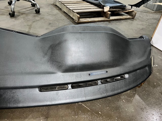 1987 BMW 325is E30 Coupe Black Dash Dashboard w/ Vents OEM