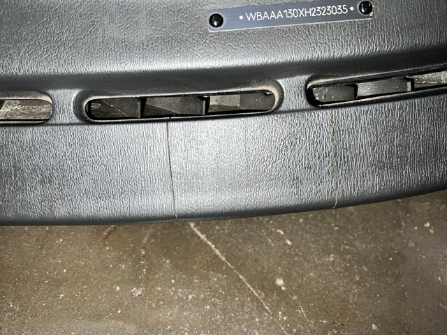 1987 BMW 325is E30 Coupe Black Dash Dashboard w/ Vents OEM