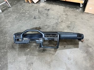 1987 BMW 325is E30 Coupe Black Dash Dashboard w/ Vents OEM