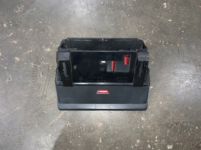 1987 BMW 325is E30 Coupe Third Brake Light Stop Lamp OEM 1377709