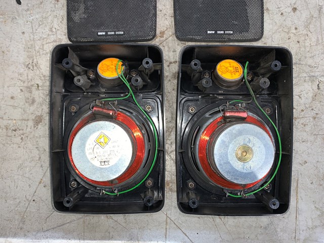 1987 BMW 325is E30 Coupe Rear Premium Speakers W/ Covers Black OEM 