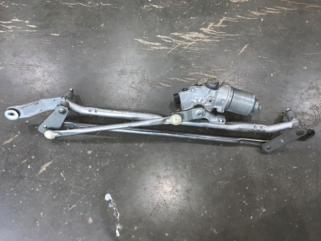 2013 Scion FR-S Front Windshield Wiper Motor OEM 86511CA010