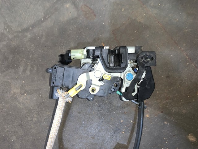 2004 Lincoln Aviator LH Driver Rear Door Lock Actuator OEM