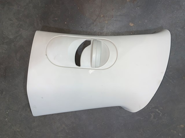 2004 Lincoln Aviator Rear RH Passenger C Pillar Trim Panel OEM 3L24-7831004