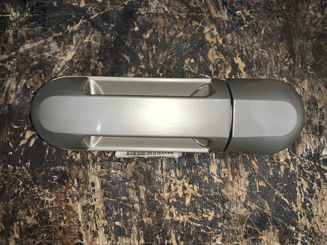 2004 Lincoln Aviator Rear RH Passenger Exterior Door Handle G3 OEM