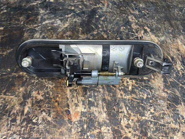 2004 Lincoln Aviator Rear RH Passenger Exterior Door Handle G3 OEM