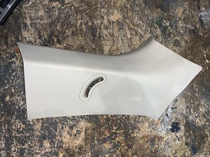 2004 Lincoln Aviator LH Driver Upper D Pillar Trim Panel OEM 1L24-78280