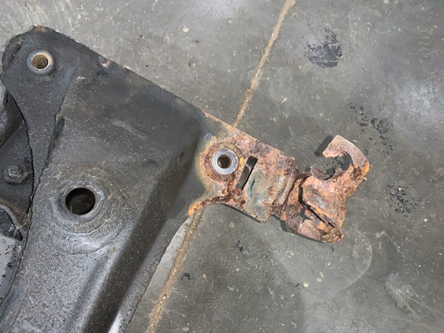 1987 BMW 325is E30 Coupe Front Subframe Crossmember Engine Cradle OEM