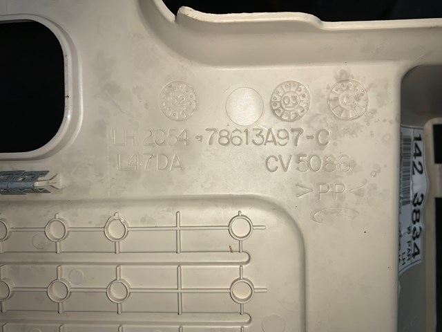 2004 Lincoln Aviator LH Driver Rear Floor Seat Trim OEM 2C54-78613A97