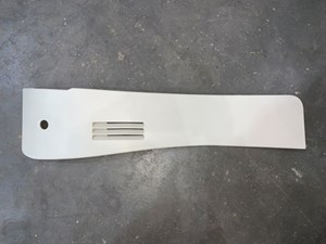 2004 Lincoln Aviator Center Console Side Dash Vent Trim LH Driver OEM 4C54780462