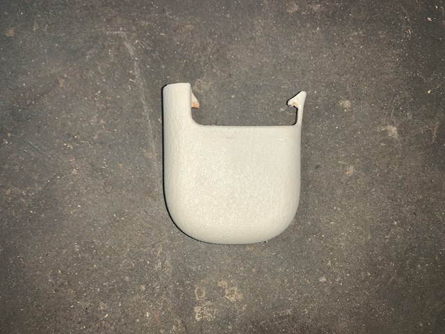 2004 Lincoln Aviator Front RH Passenger Floor Track Cover Trim OEM 1L24-78622C68