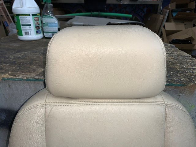2004 Lincoln Aviator Rear LH Driver 2nd Row Leather Seat Tan OEM