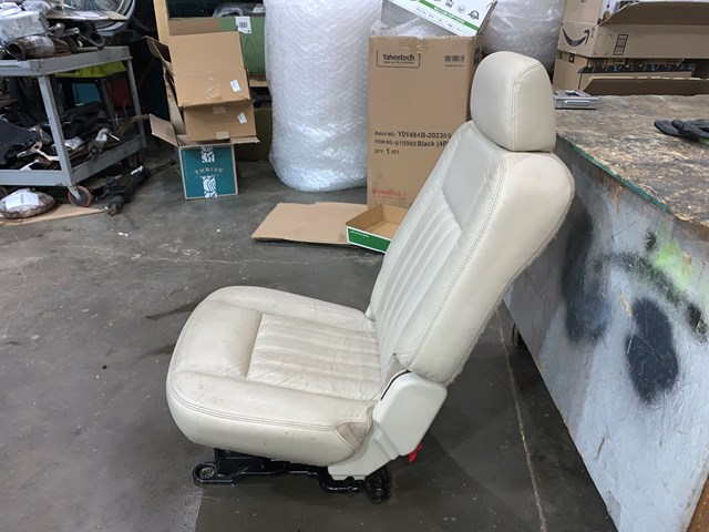 2004 Lincoln Aviator Rear RH Passenger 2nd Row Leather Seat Tan OEM