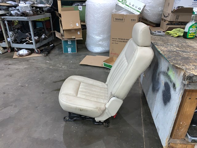 2004 Lincoln Aviator Rear RH Passenger 2nd Row Leather Seat Tan OEM