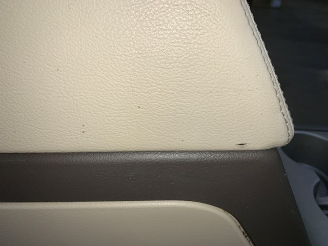 2004 Lincoln Aviator Rear Seat Center Console Arm Rest W/ Cupholder OEM